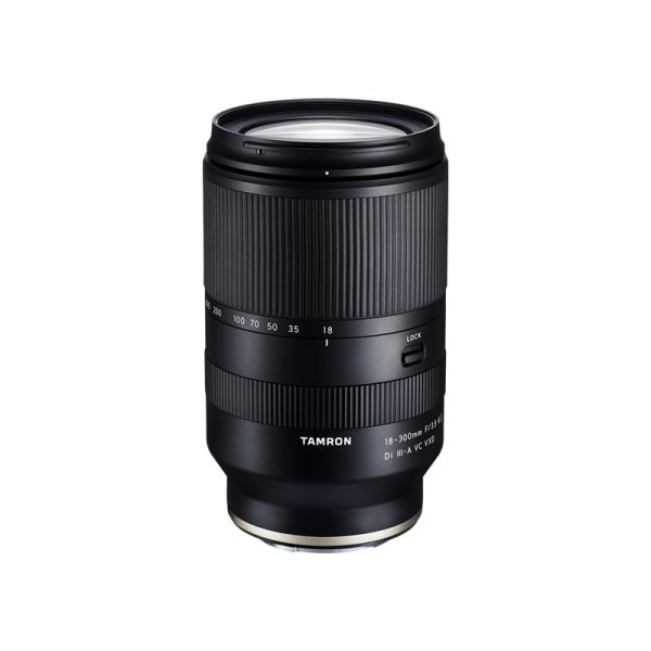 Tamron 18-300mm f/3.5-6.3 Di III-A VC VXD for FUJI X-Mount