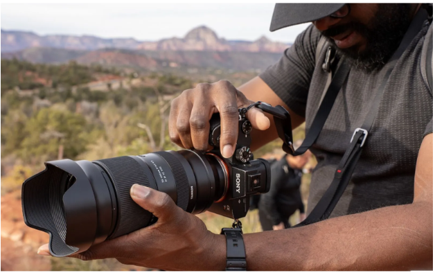 Tamron Garap Lensa Tele 200-800mm untuk Sony E-Mount, Akankah Segera Hadir?